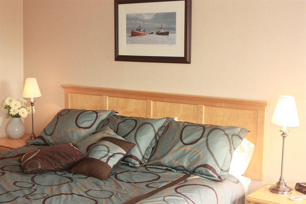 Smugglers Cove Inn Lunenburg Zewnętrze zdjęcie